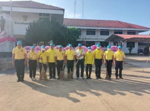 จิตอาสา ร่วมกันพัฒนาทำความสะอาด ปรับภูมิทัศน์บริเวณหน้าที่ว่าการอำเภอดอกคำใต้