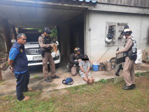 ระงับเหตุชายคลุ้มคลั่งในพื้นที่ ต.สันโค้ง อ.ดอกคำใต้