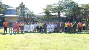 อำนวยความสะดวกและจัดการจราจรซ้อมแผนเผชิญเหตุ ณ โรงเรียนอนุบาลศรีชัย