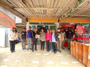 สายตรวจ สภ.ดอกคำใต้ ร่วมกับฝ่ายปกครองประชาสัมพันธ์การจำหน่ายเครื่องดื่มแอลลกอฮอล์ ช่วงเทศกาลปีใหม่ 2568