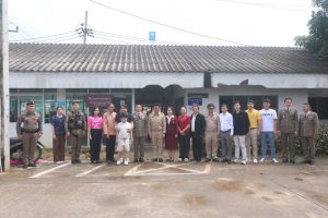 คณะ กต.ตร.สภ.ดอกคำใต้ ร่วมพิธีเปิด โครงการ”ร้านค้าสวัสดิการตำรวจ สภ.ดอกคำใต้”