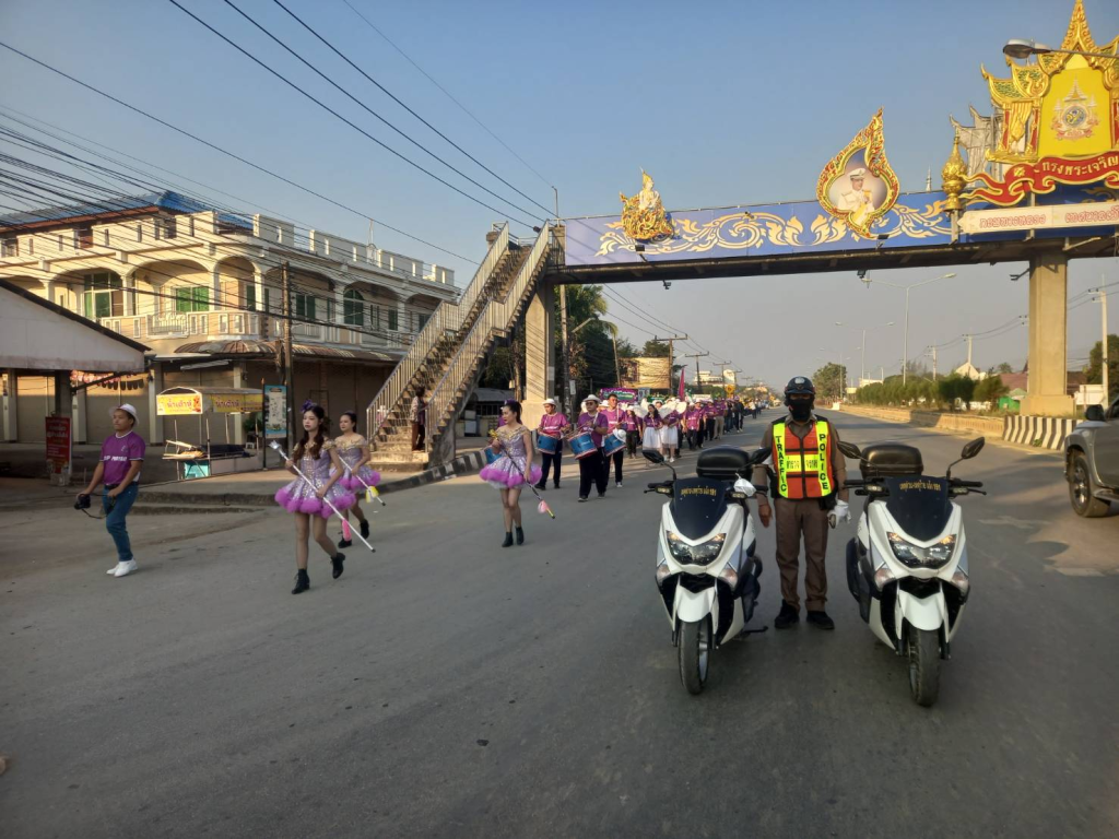 จราจร สภ.ดอกคำใต้ อำนวยความสะดวกด้านการจราจร การแข่งขันกีฬาของสหกรณ์การเกษตรฯ ธ.ก.ส.พะเยา 
