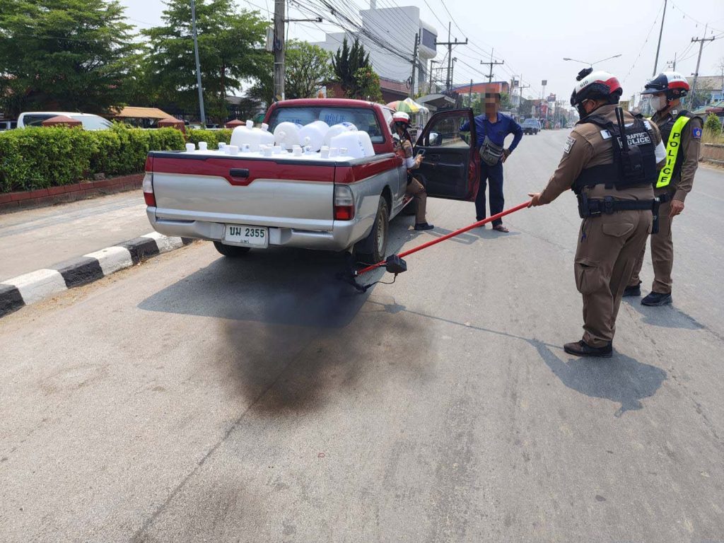 กวดขันวินัยจราจรและ ลดอุบัติเหตุทางถนน และตรวจวัดควัน